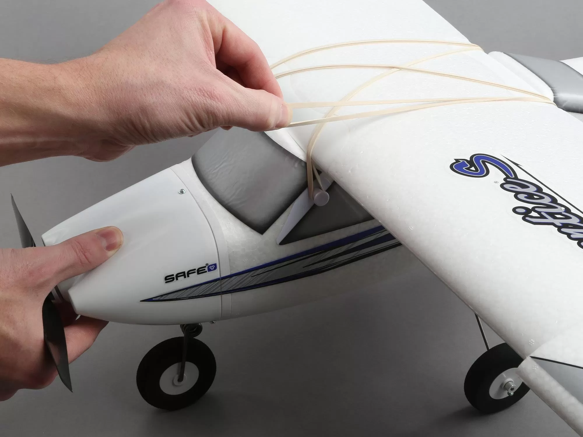 HOBBYZONE APPRENTICE S 2 1.2M RTF BASIC WITH SAFE A-HBZ310001 4 HOBBYZONE APPRENTICE S 2 1.2M RTF BASIC WITH SAFE A-HBZ310001 - Image 2