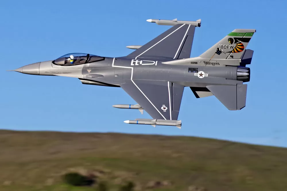 FMS F16C Fighting Falcon 70MM 875MM EDF V2 ARTF 6 FMS F16C Fighting Falcon 70MM 875MM EDF V2 ARTF - Image 4