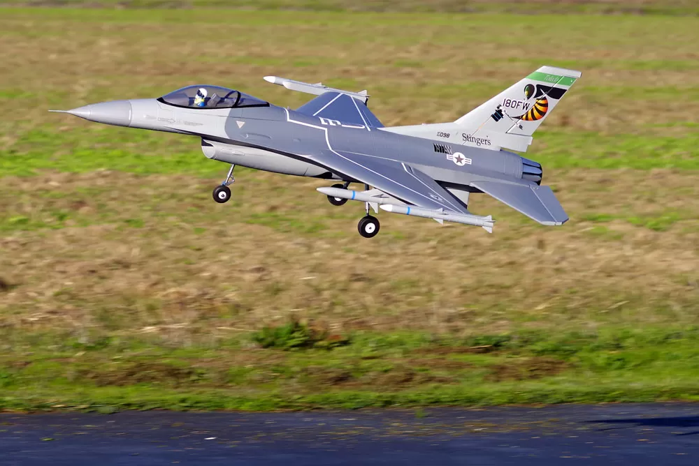 FMS F16C Fighting Falcon 70MM 875MM EDF V2 ARTF 11 FMS F16C Fighting Falcon 70MM 875MM EDF V2 ARTF - Image 9